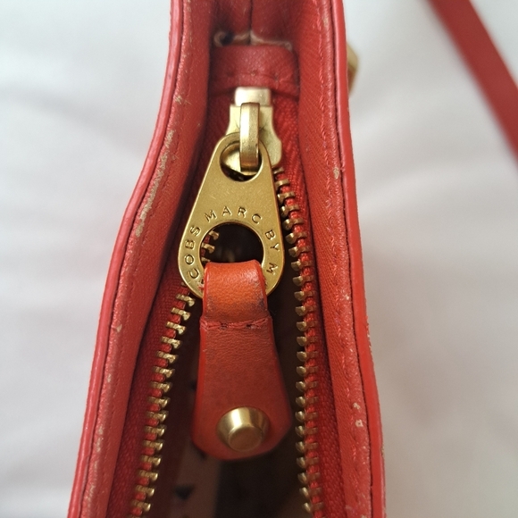 Marc by Marc Jacobs Red Alphabet Crossbody 100% Cow Leather Vintage - Picture 9 of 16